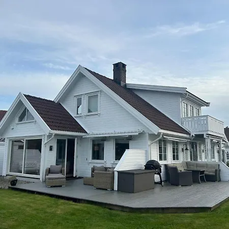 Vila Arcipelago On Langenes Seaview Boat